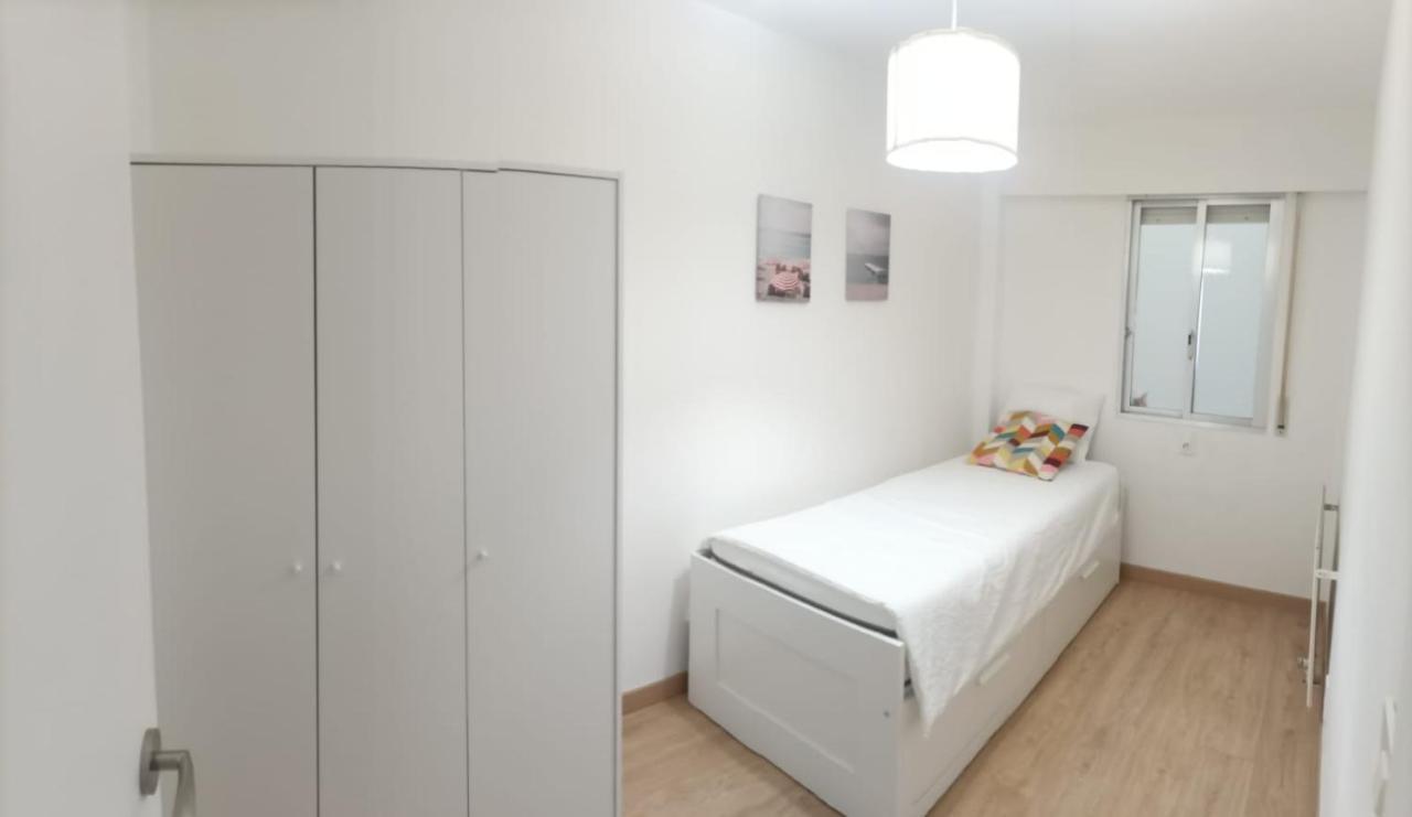 Precioso Apartamento En Primera Linea De Playa Vilagarcia de Arousa Buitenkant foto